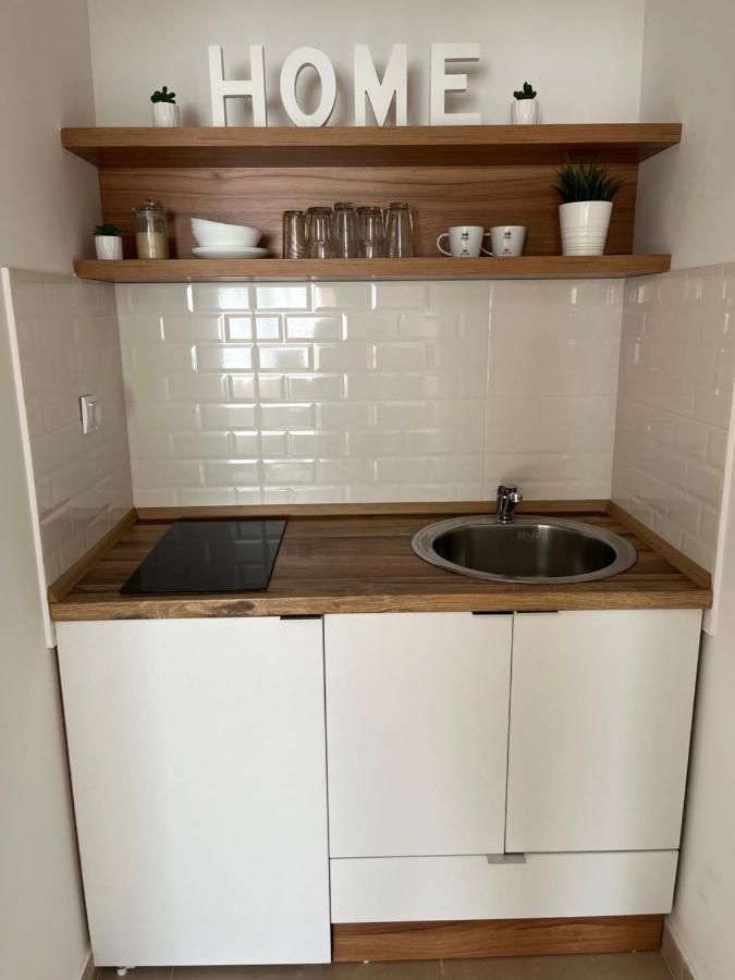 סוקו בניה Apartmani Tesla מראה חיצוני תמונה